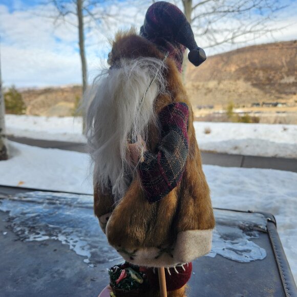 Santa Figurine - Wildwood International - Picture 3 of 9